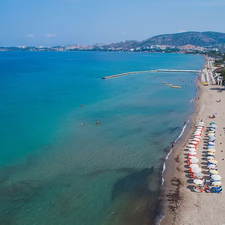 Belmare Hotel